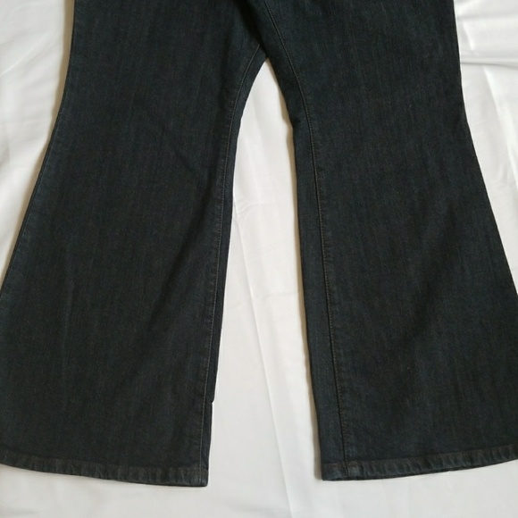 Venezia Women's Jeans Right Fit stretch sz 1 Petit - Picture 5 of 8